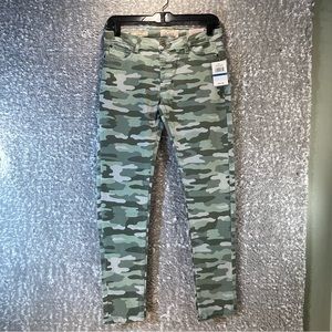 NEW LUCKY BRAND Girls Green Camo Jeggings Jeans XLARGE 16 Pastel Army Camo 29X28